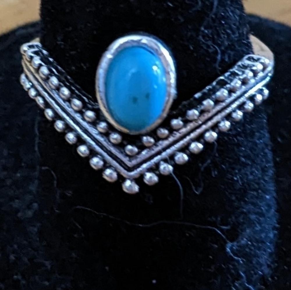 New Exaggerated Turquoise Ring Vintage Style size 6, T1B7E